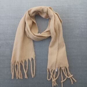 Gap Scarf Womens One Size Tan Ruffle Cozy Outdoor Oversized Fringe Classic